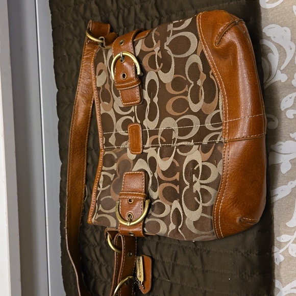 Coach Handbags - Small Coach Purse